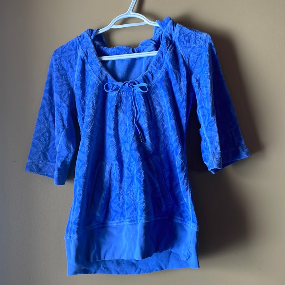 LULULEMON early periwinkle textured Terry cloth beach top hoodie sz6/M